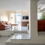 Beachfront شقة تولو