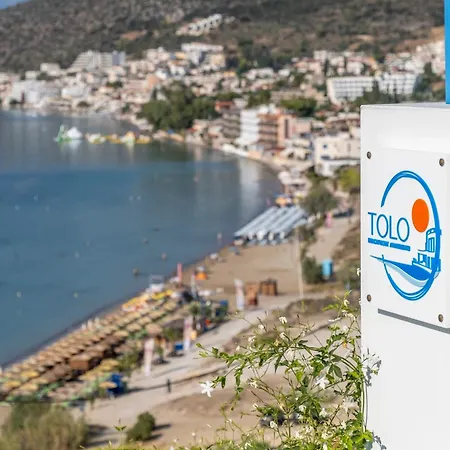 Apartment Beachfront Tolo