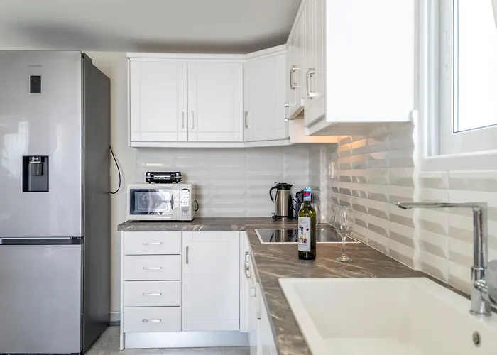 Apartment Beachfront Tolo