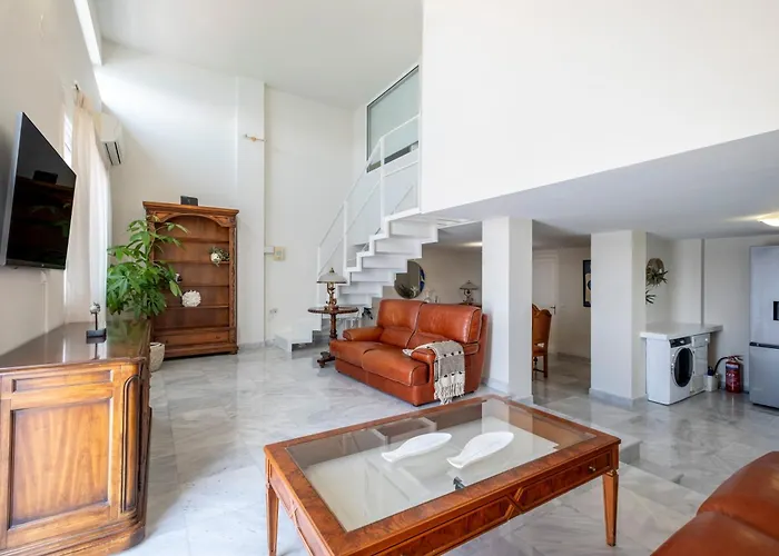 Beachfront Apartment *